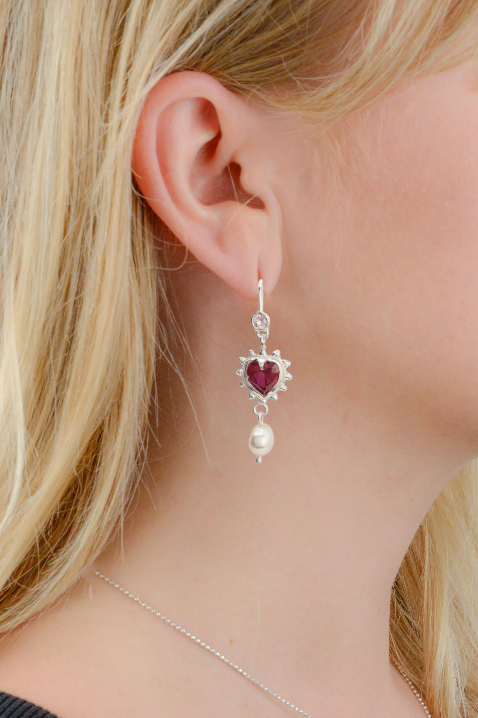 I Love Pearls Earrings - Image 4